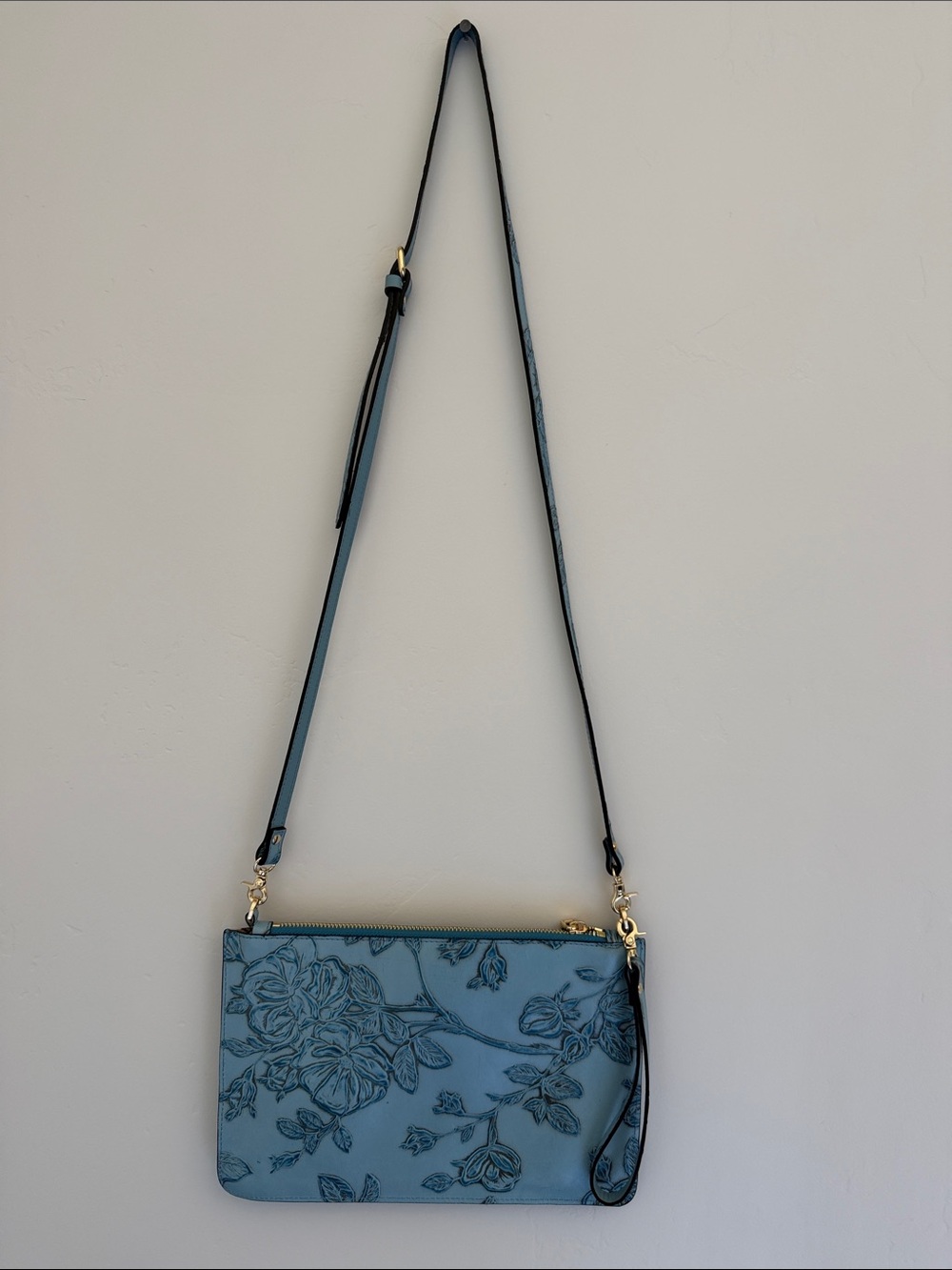 Cuoieria Fiorentina Blue Leather Floral Embossed Crossbody. Made in Italy - Picture 7 of 13